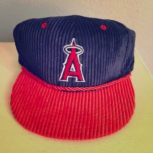 🌸sale! Angels corduroy baseball hat. One size.